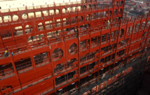 China's shipbuilding industry retains top spot globally in 2023