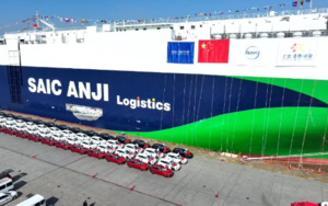 China-made green "ro-ro" ship starts maiden Europe trip with 5,000 cars