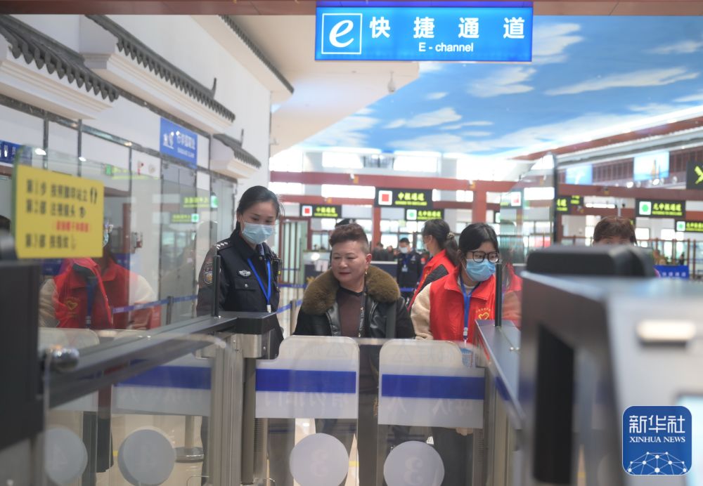 平潭国际旅游岛首艘母港邮轮启航